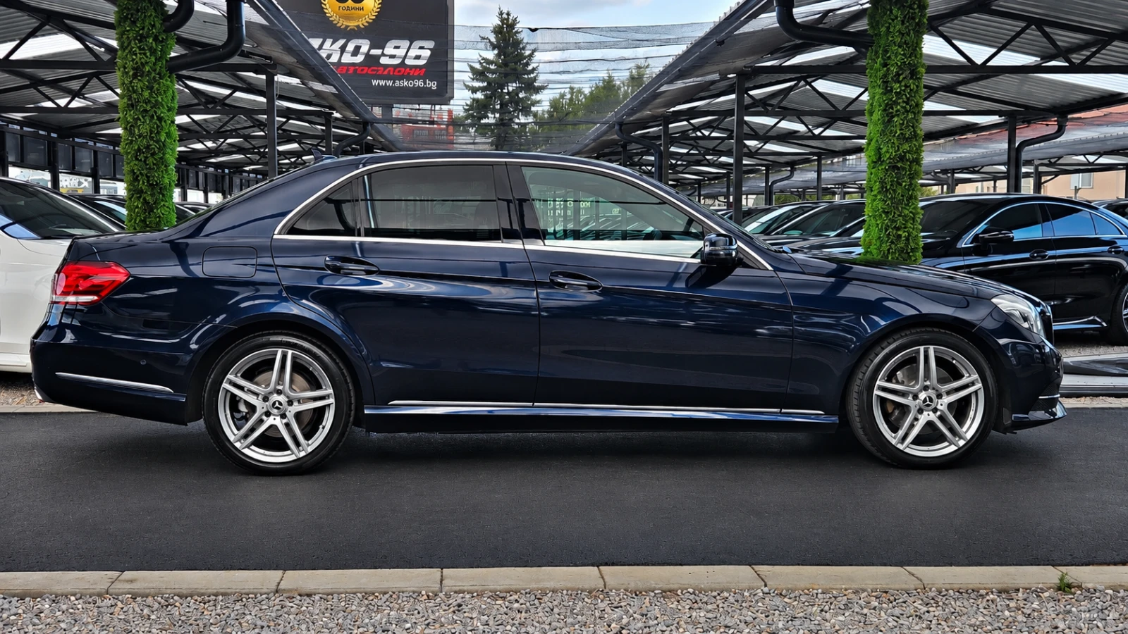 Mercedes-Benz E 350 AMG/FACE/CAMERA/ОБДУХ/ПОДГРЕВ/HARMAN/KARDON/LIZING, снимка 4 - Автомобили и джипове - 55307249