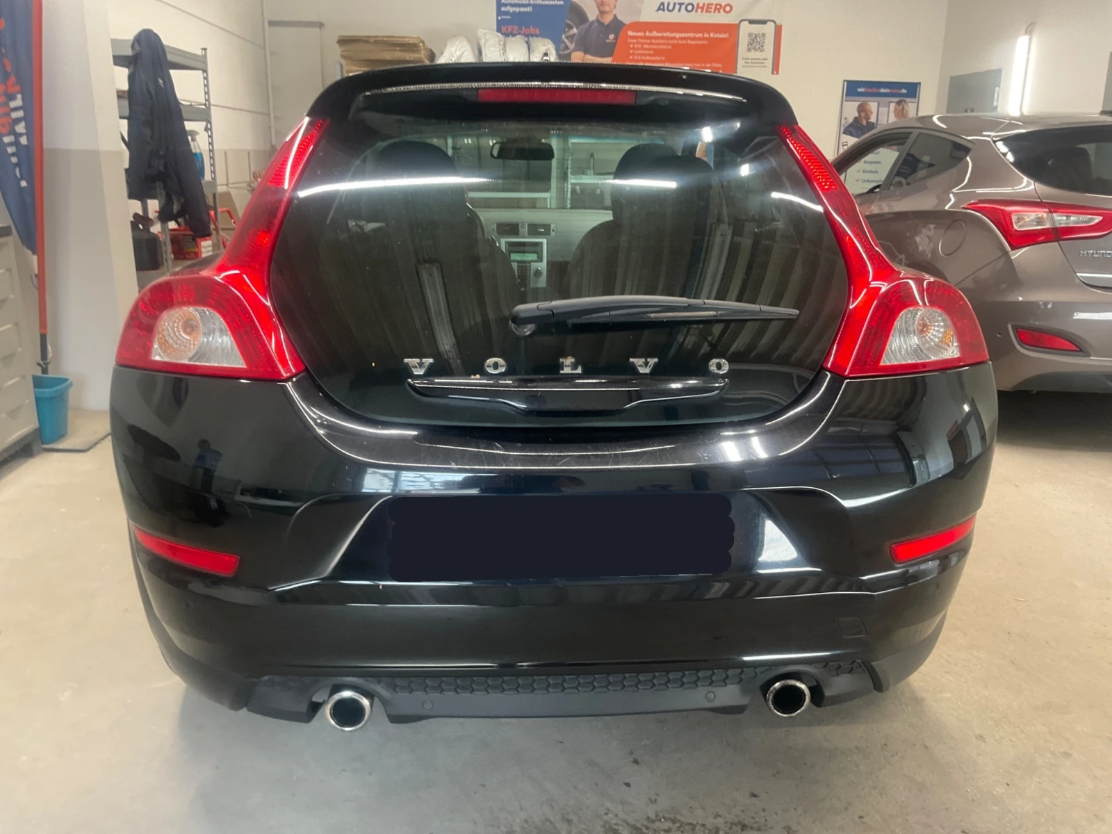 Volvo C30 D3, снимка 2 - Автомобили и джипове - 55407809