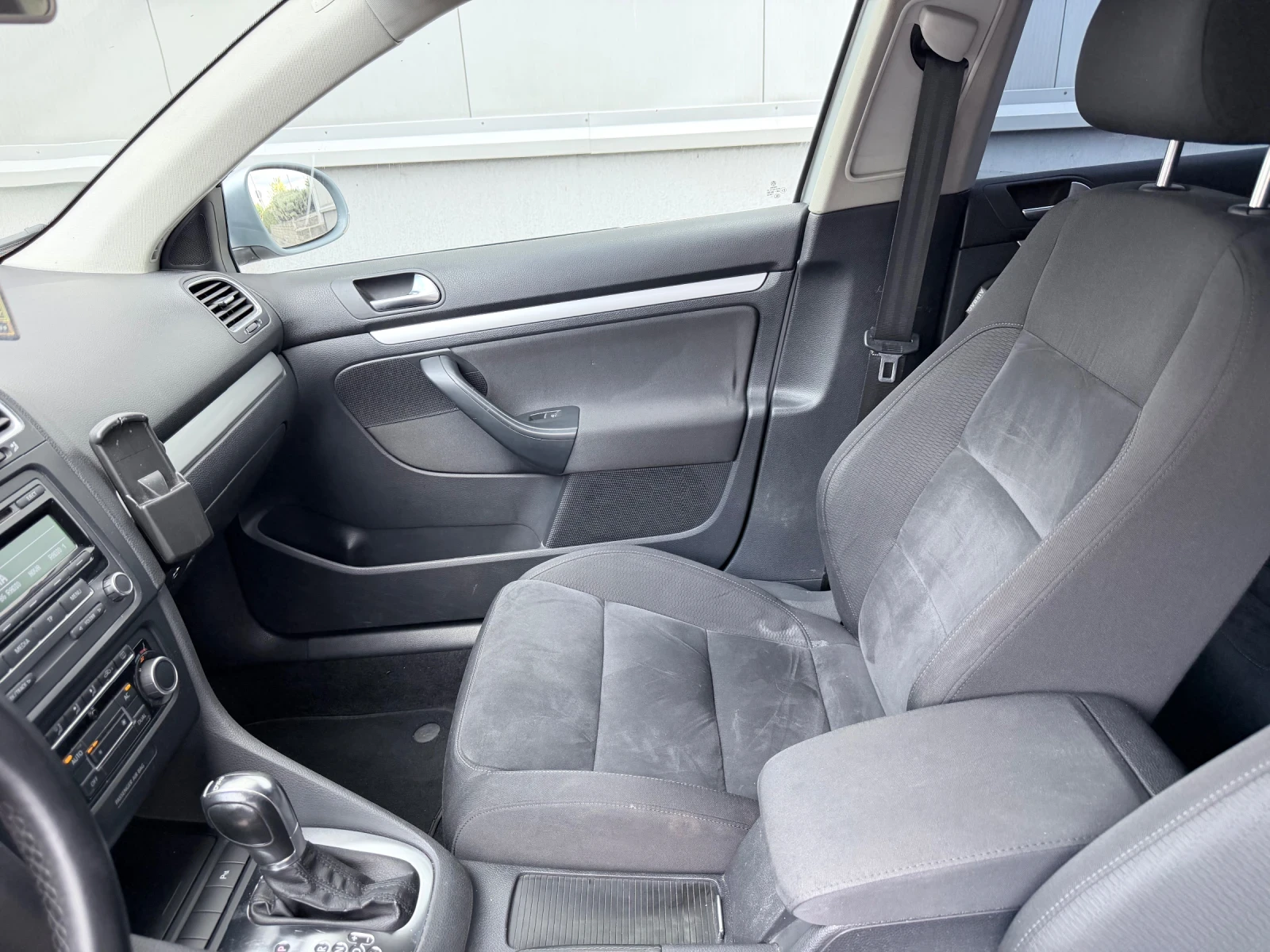VW Golf, снимка 7 - Автомобили и джипове - 55419286