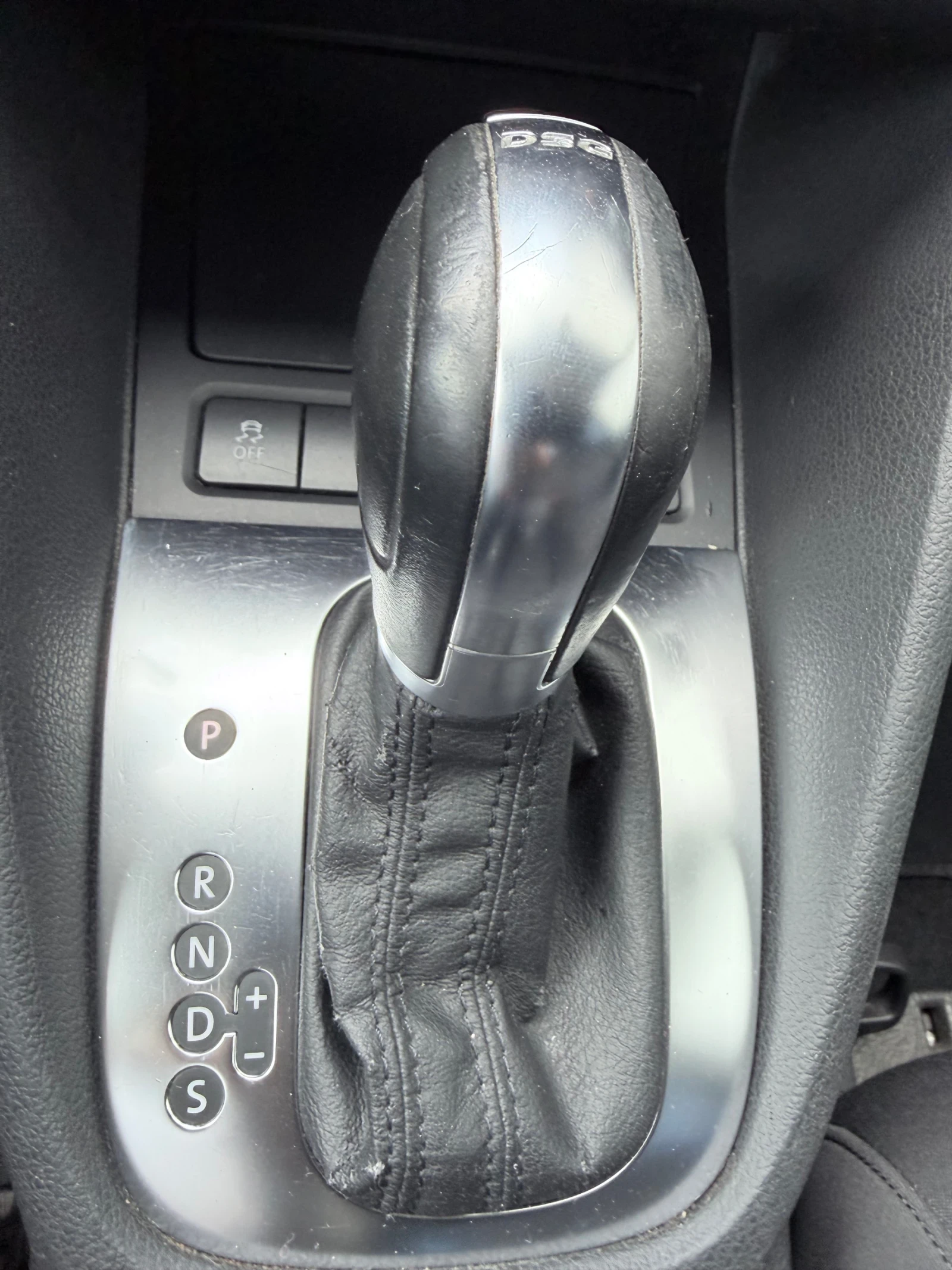 VW Golf, снимка 13 - Автомобили и джипове - 55419286