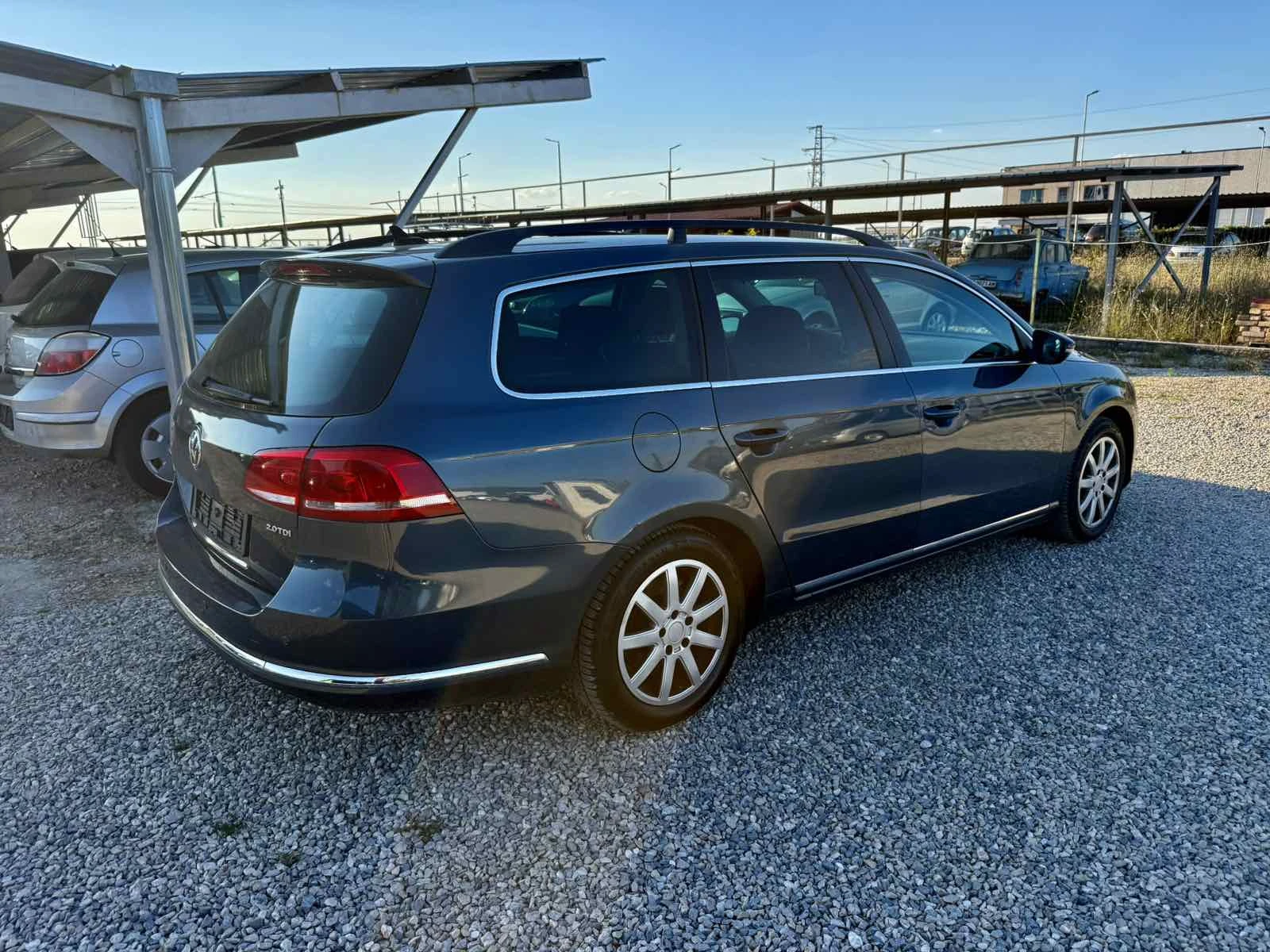 VW Passat 2.0TDi ITALIA, снимка 6 - Автомобили и джипове - 55539021