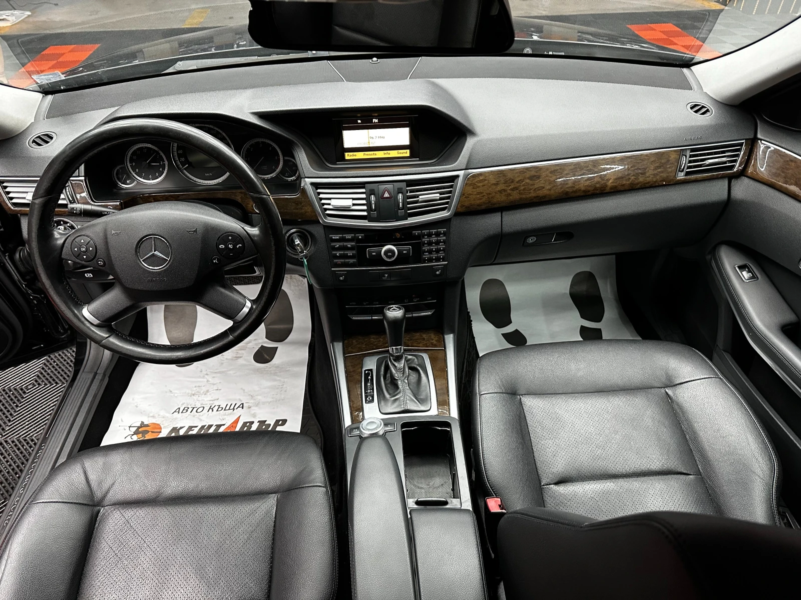 Mercedes-Benz E 200 2.2d 136 к.с., снимка 10 - Автомобили и джипове - 55665666