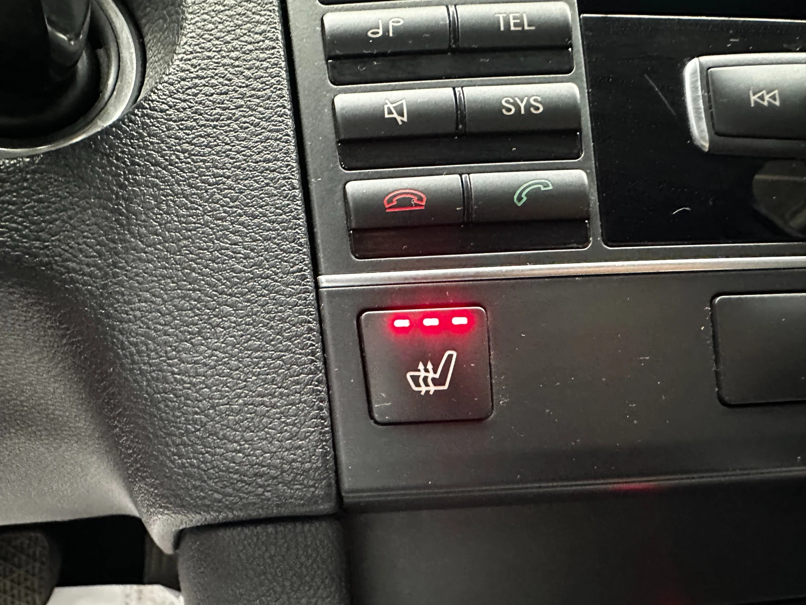Mercedes-Benz E 200 2.2d 136 к.с., снимка 13 - Автомобили и джипове - 55665666