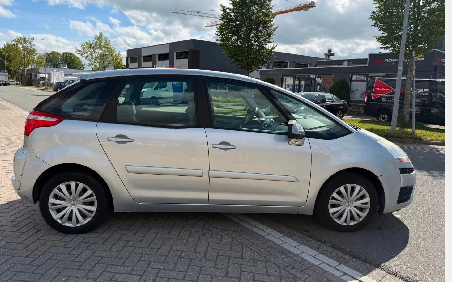 Citroen C4 1.8 доказуеми км