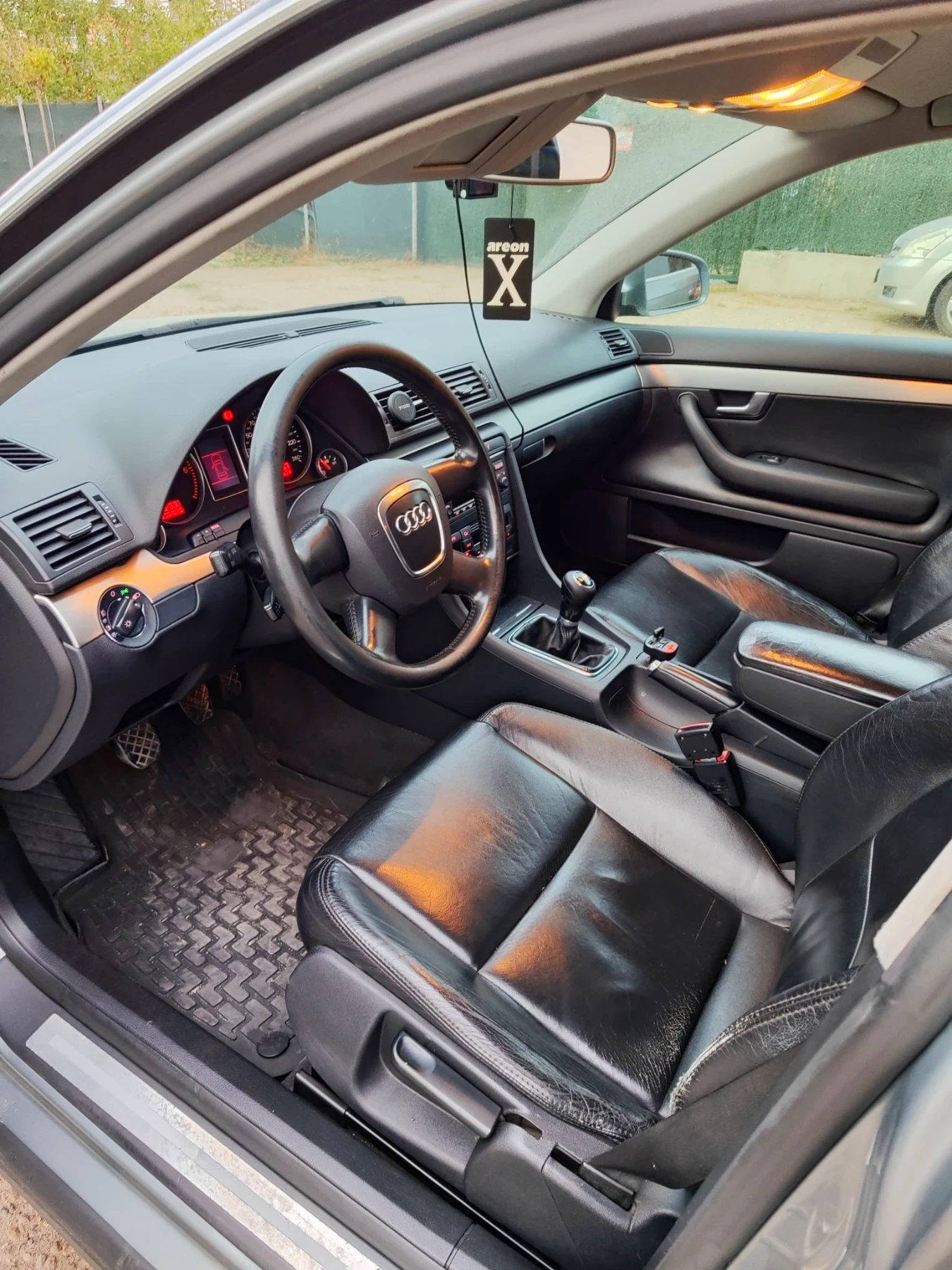 Audi A4 Б7 avant, снимка 11 - Автомобили и джипове - 56242807