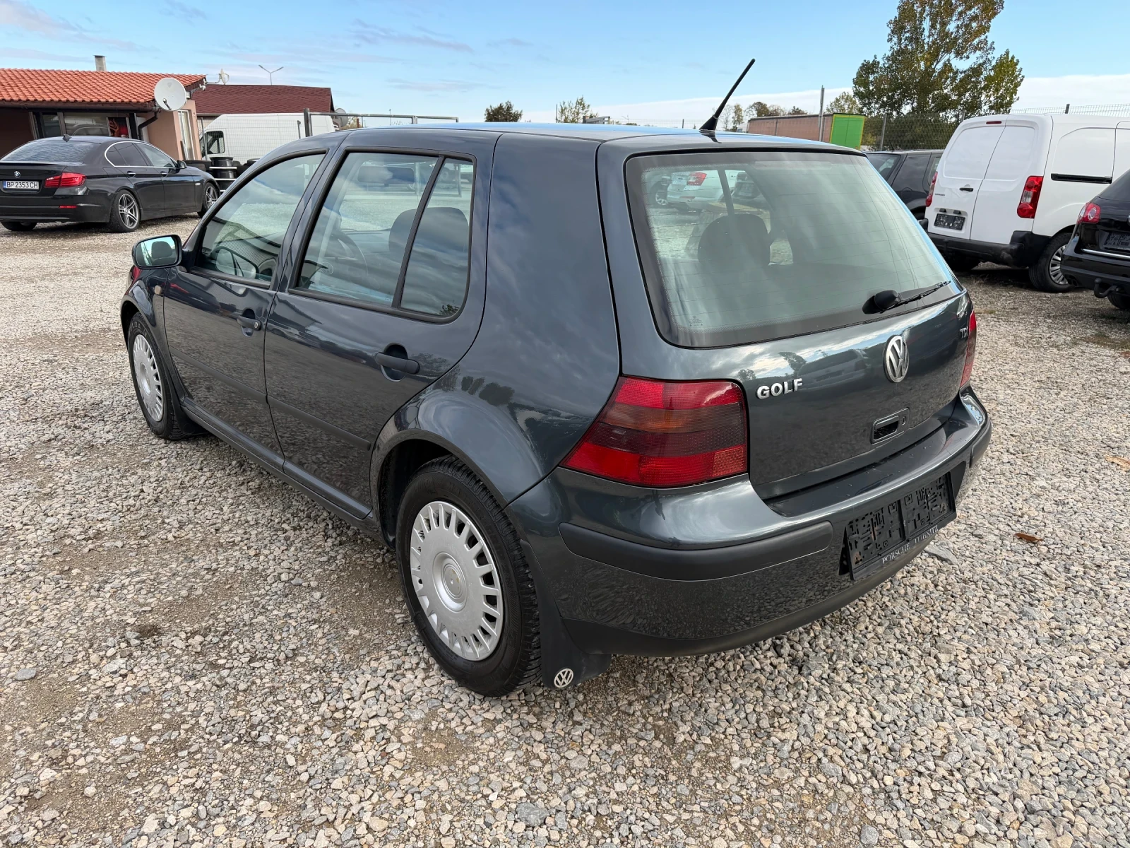 VW Golf 1.9TDI-90PS, снимка 7 - Автомобили и джипове - 56666059