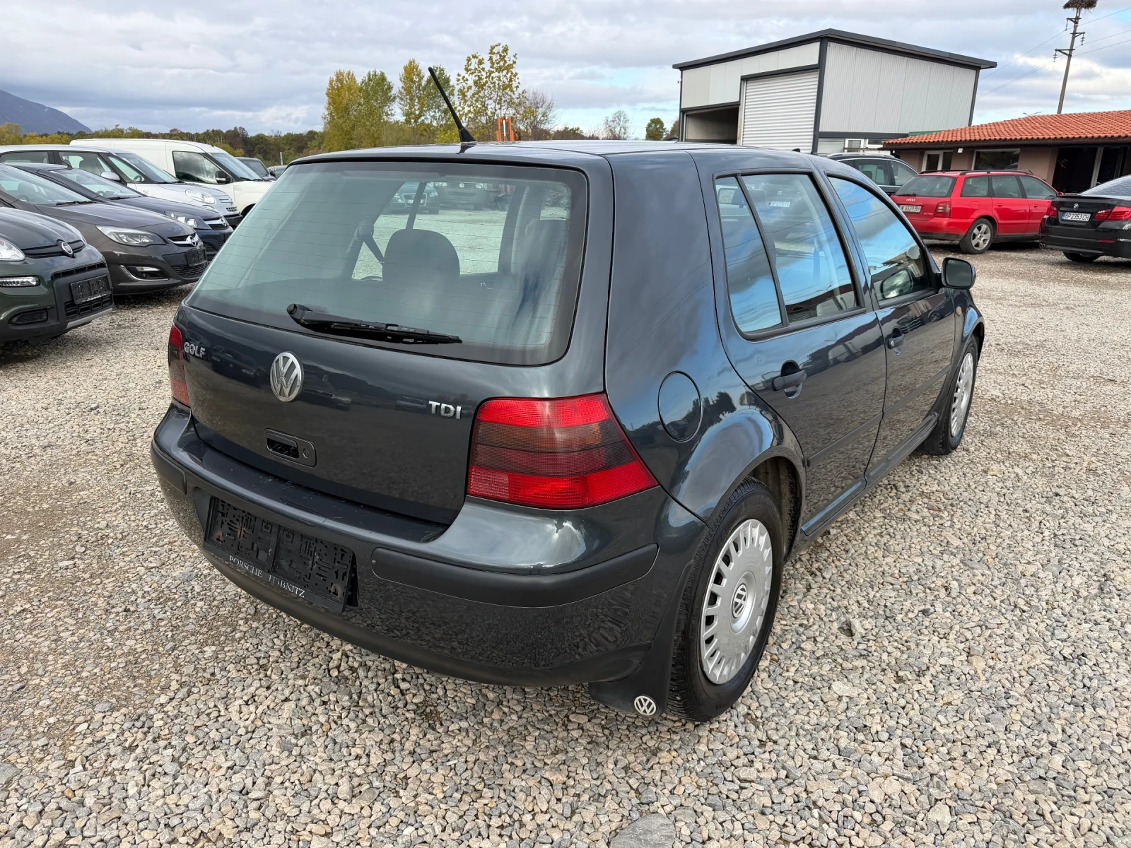 VW Golf 1.9TDI-90PS, снимка 5 - Автомобили и джипове - 56666059