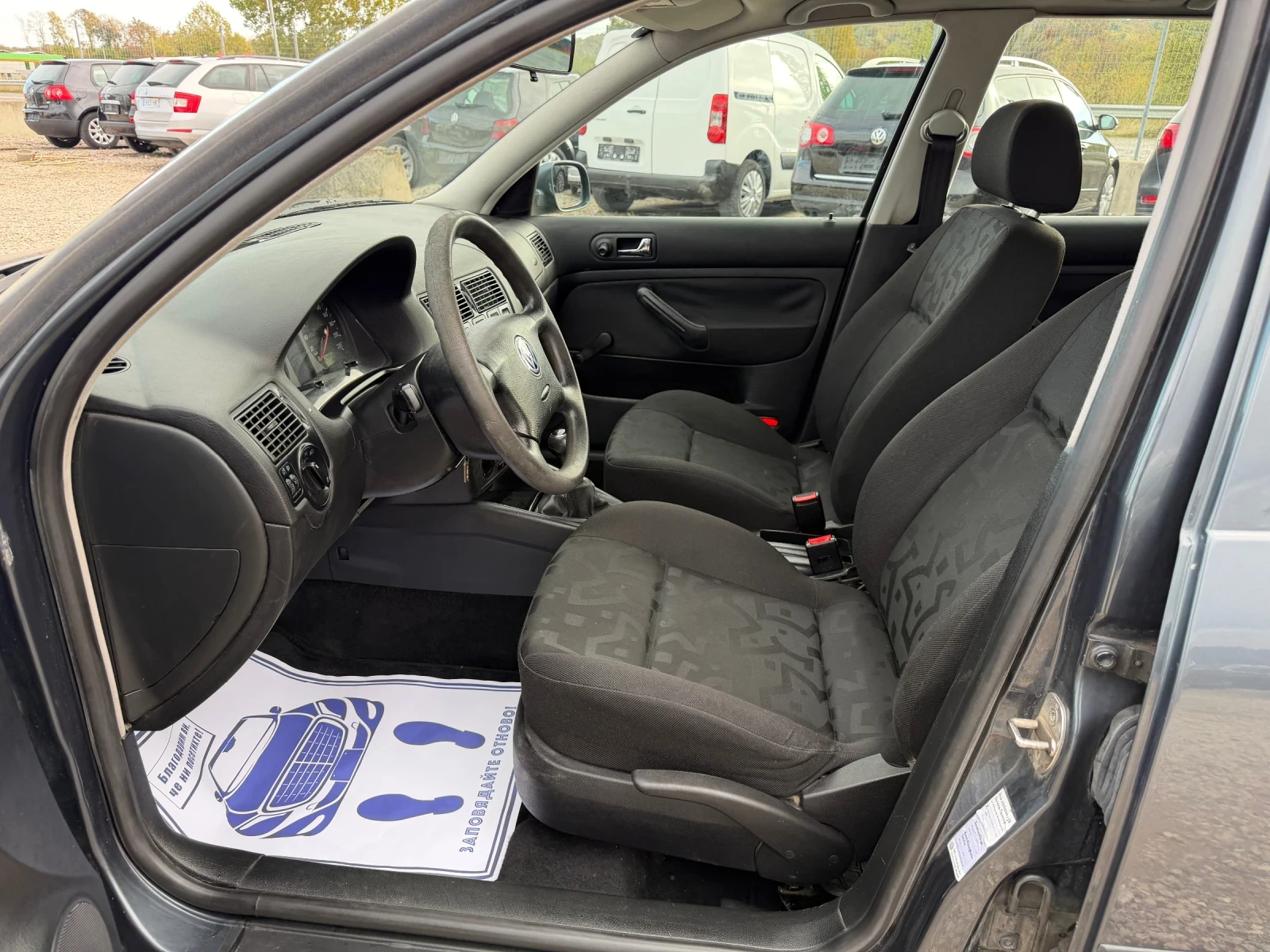 VW Golf 1.9TDI-90PS, снимка 9 - Автомобили и джипове - 56666059