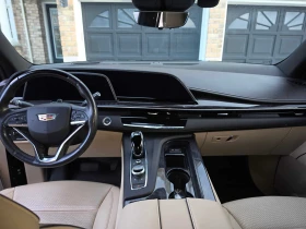 Cadillac Escalade * 4WD Premium Luxury * CARFAX * , снимка 9