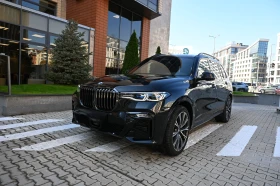     BMW X7 M50i //headup  //softclose //tv //22" //pano