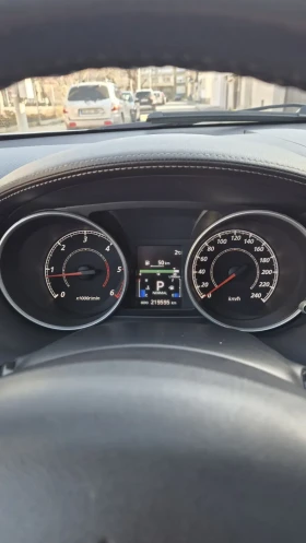 Mitsubishi Outlander 2.2 156kc 1+ 6 местен 4?4 Автоматика  - 6400 € / 12517.31 лв. - 24775025 12