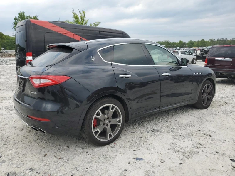 Maserati Levante LUXURY* NAVI* КОЖА* ПОДГРЕВ, снимка 4 - Автомобили и джипове - 48813402