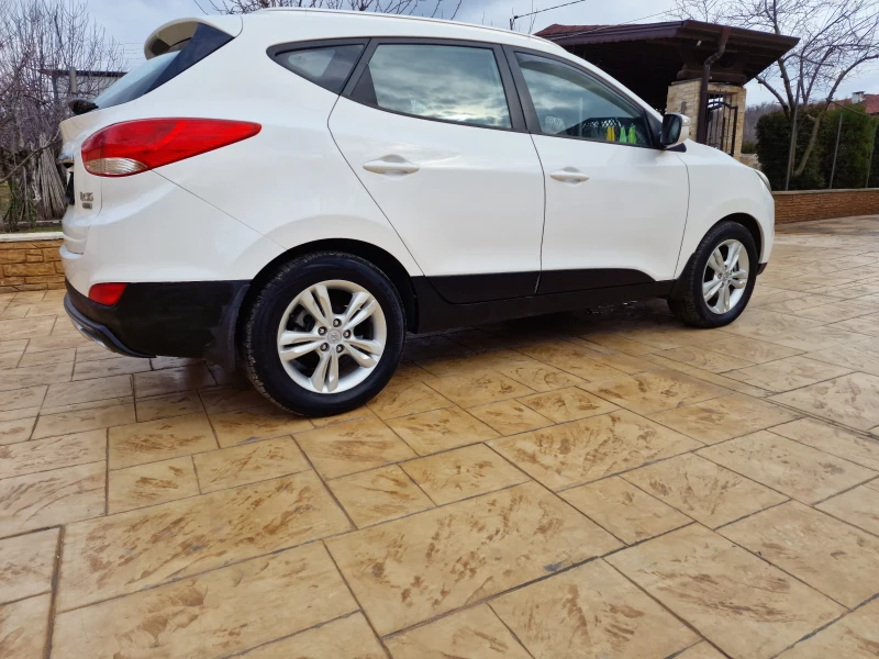 Hyundai IX35 1.7CRDi, снимка 4 - Автомобили и джипове - 49327290