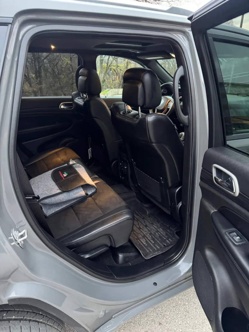 Jeep Grand cherokee, снимка 14 - Автомобили и джипове - 52666636