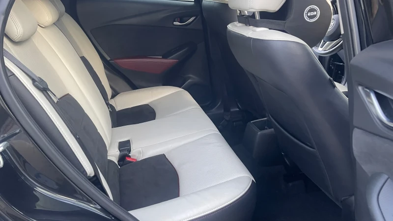 Mazda CX-3, снимка 8 - Автомобили и джипове - 52808236