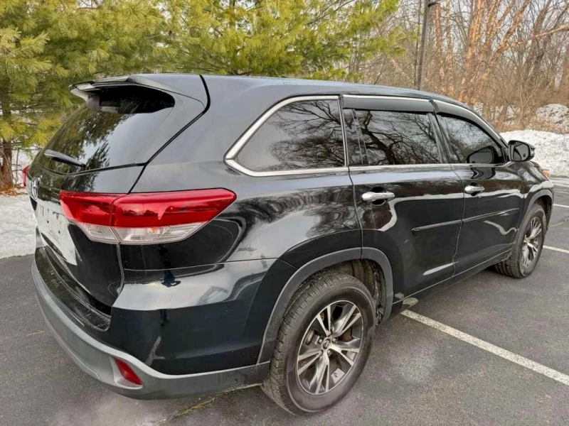 Toyota Highlander, снимка 3 - Автомобили и джипове - 53203388