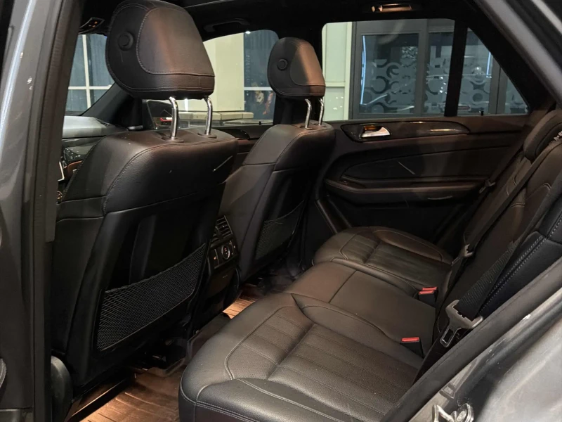 Mercedes-Benz GLE 400 * CARFAX* HARMAN KARDON* 360 КАМЕРИ* , снимка 13 - Автомобили и джипове - 53482599