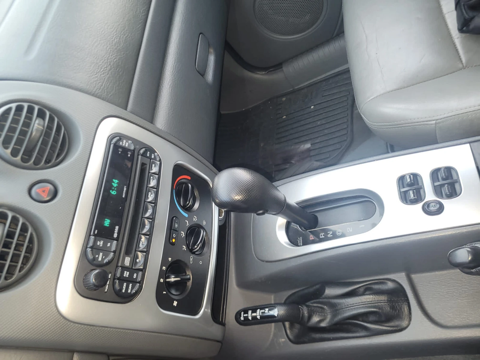 Jeep Cherokee 2,8CRD Limited | Mobile.bg   12