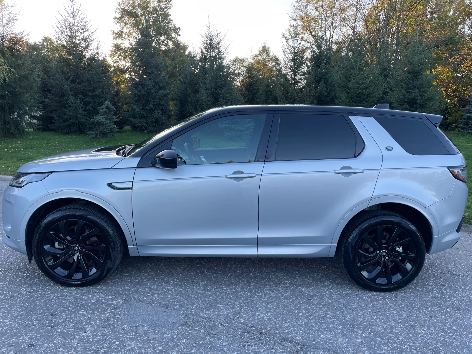 Land Rover Discovery Sport (facelift) 2.0 P250 Mild Hybrid AWD  - изображение 9