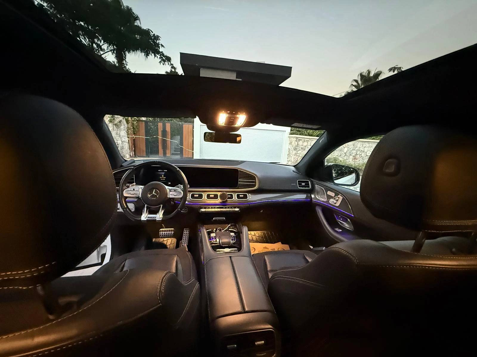 Mercedes-Benz GLE 53 4MATIC AMG* CARBON* PODGREV* OBDUH* PANORAMA* 360CAM* LIZ - изображение 6