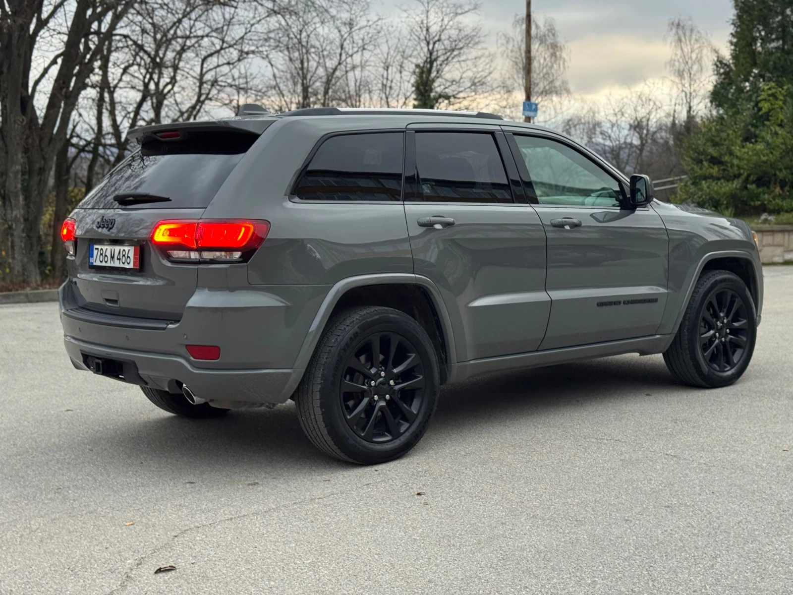Jeep Grand cherokee  - изображение 8