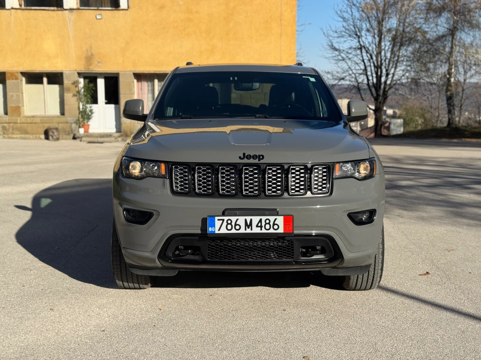 Jeep Grand cherokee  - изображение 2