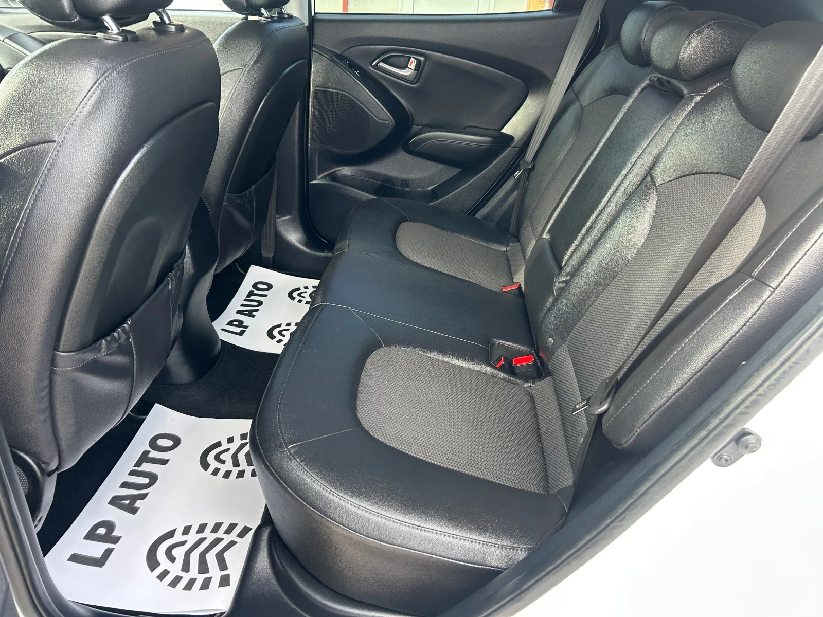 Hyundai IX35 * NAVI* KAMERA* ��������* �������* CarPlay* KeyLes | Mobile.bg � ����������� 10