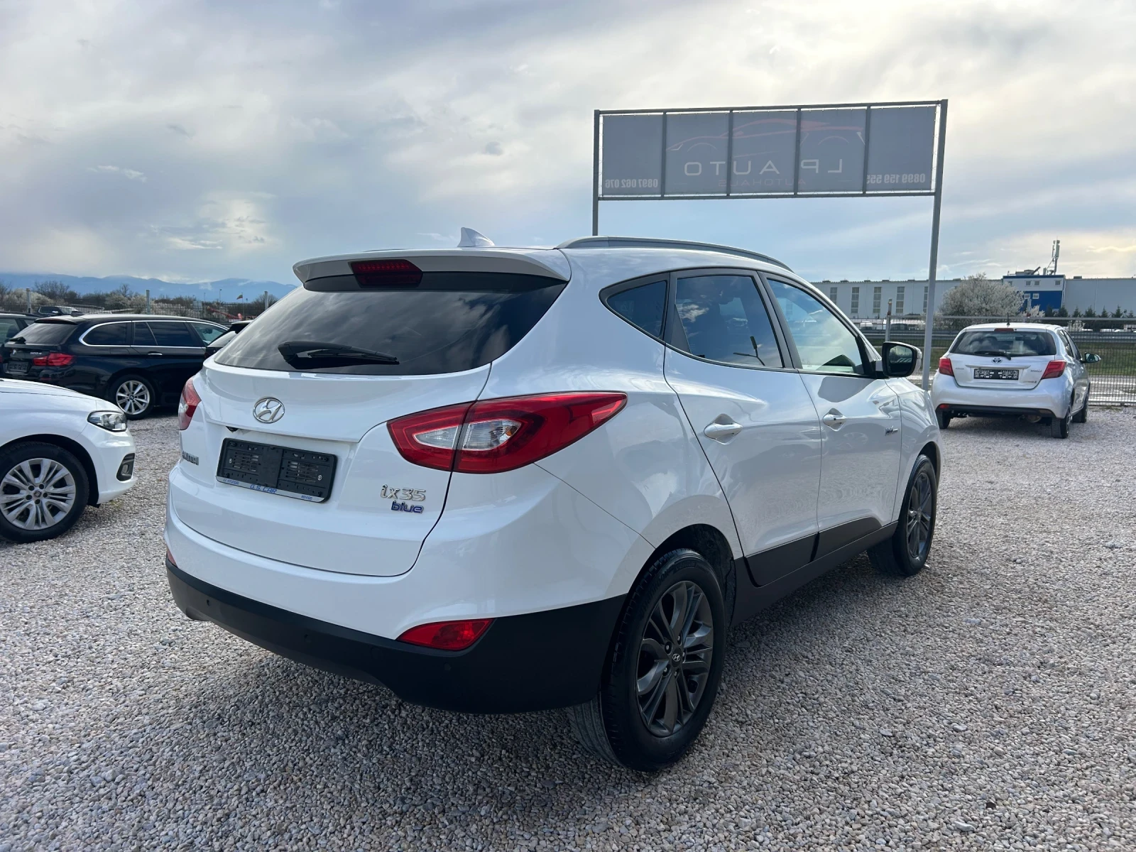 Hyundai IX35 * NAVI* KAMERA* ��������* �������* CarPlay* KeyLes | Mobile.bg � ����������� 3