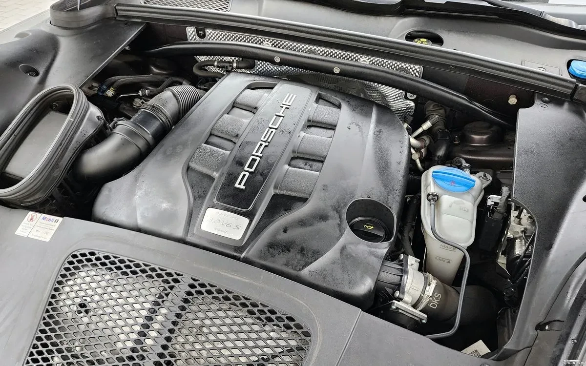 Porsche Macan 3.0 * 4хПодгрев * 3-зонов АС * , снимка 6 - Автомобили и джипове - 54345993