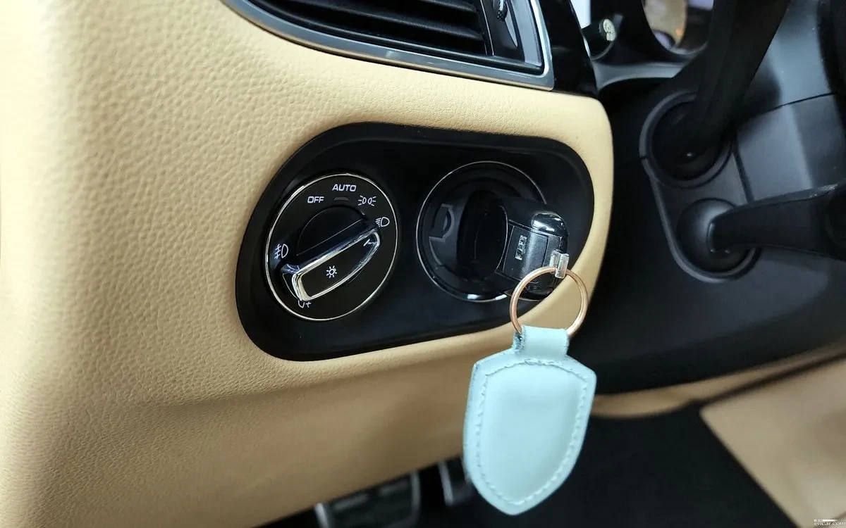 Porsche Macan 3.0 * 4хПодгрев * 3-зонов АС * , снимка 16 - Автомобили и джипове - 54345993