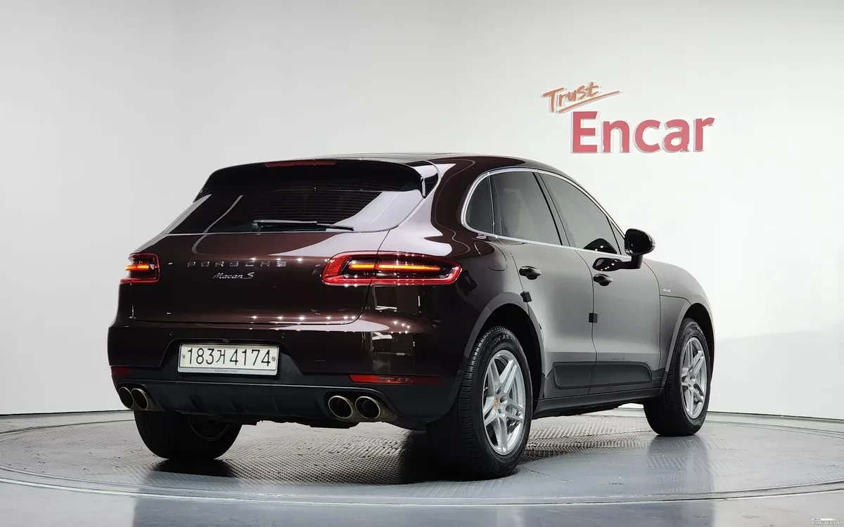Porsche Macan 3.0 * 4хПодгрев * 3-зонов АС * , снимка 2 - Автомобили и джипове - 54345993