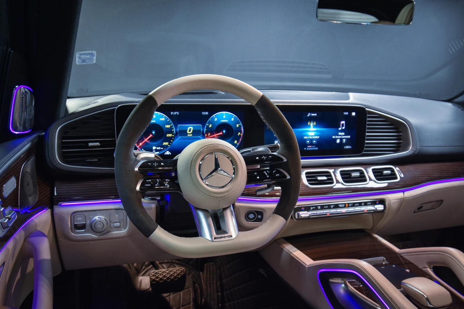Mercedes-Benz GLE 350 4matic, AMG, FULL MAX ЕКСТРИ !! , снимка 4 - Автомобили и джипове - 54624065