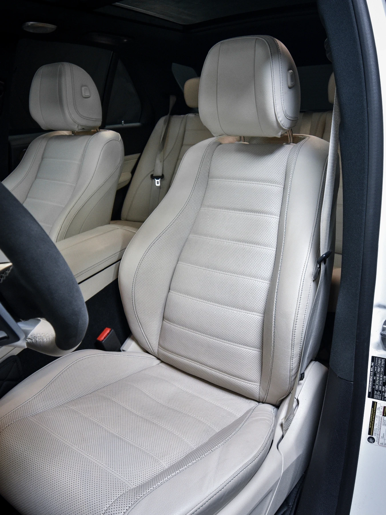 Mercedes-Benz GLE 350 4matic, AMG, FULL MAX ЕКСТРИ !! , снимка 11 - Автомобили и джипове - 54624065