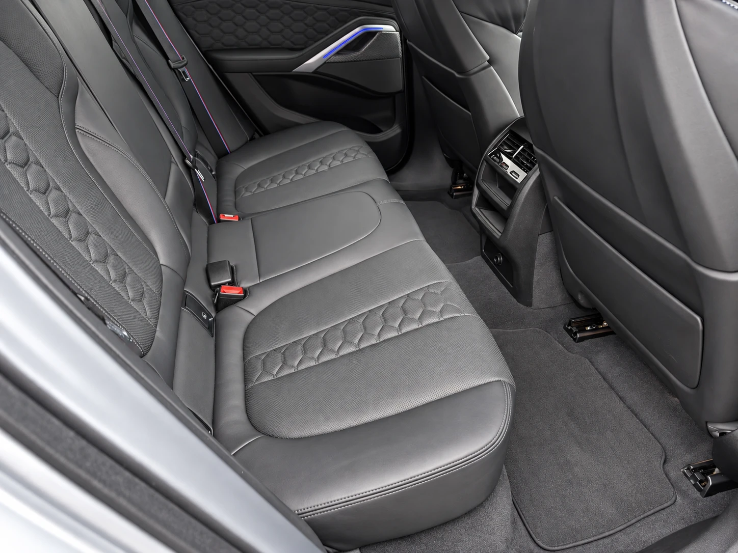 BMW X6 M XDrive COMPETITION SOFT, снимка 13 - Автомобили и джипове - 56104880