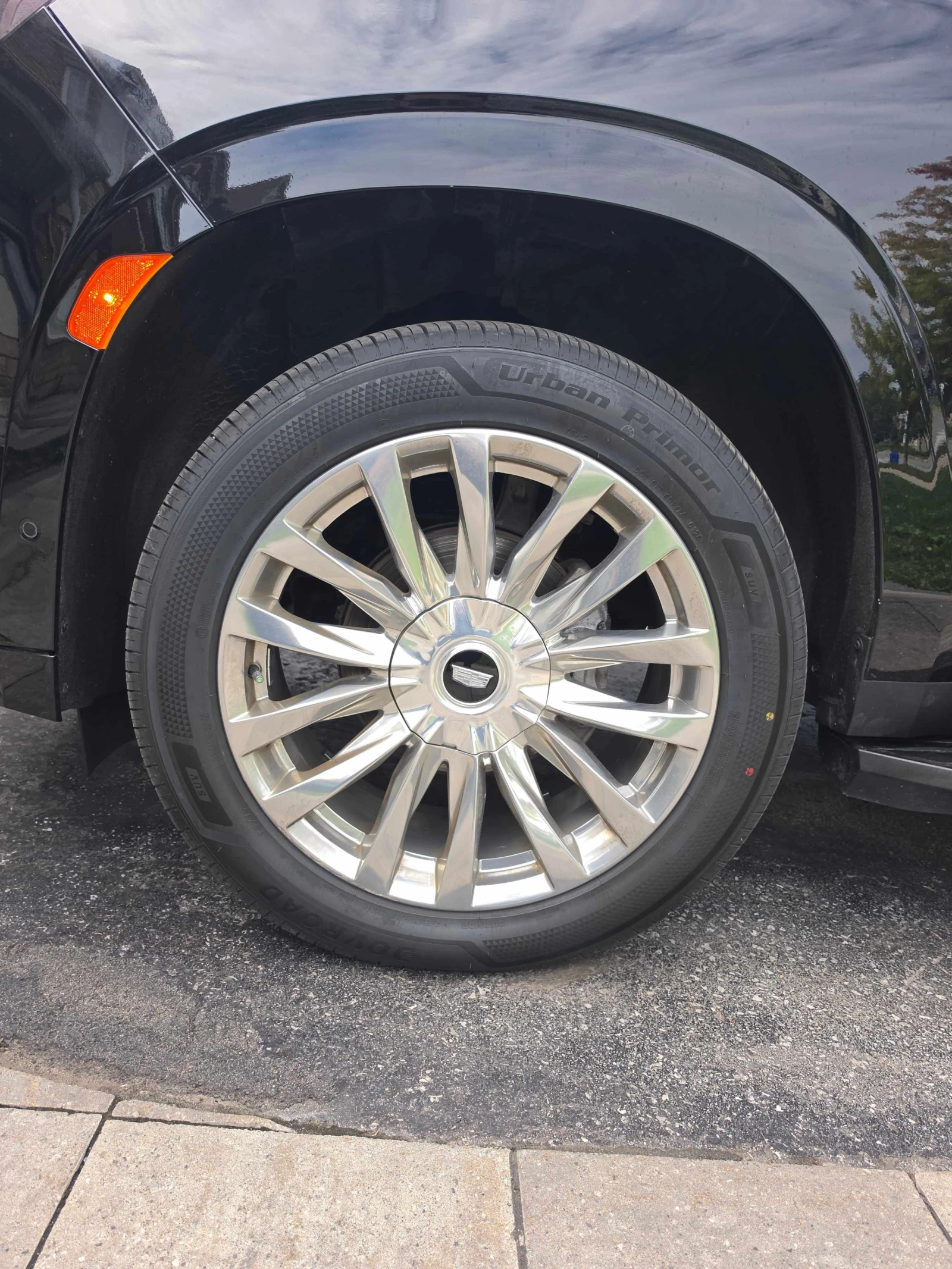 Cadillac Escalade * 4WD Premium Luxury * CARFAX * , снимка 7 - Автомобили и джипове - 56120851
