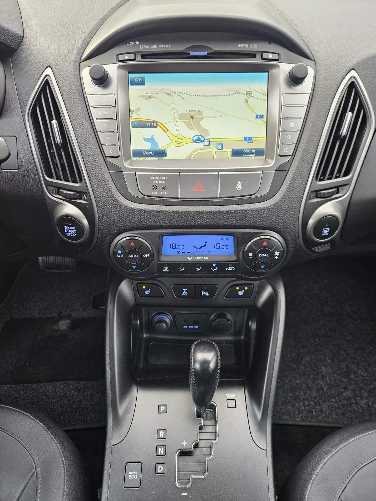 Hyundai IX35 2.0CRDI 4X4 184k.c. PREMIUM, снимка 13 - Автомобили и джипове - 56238460