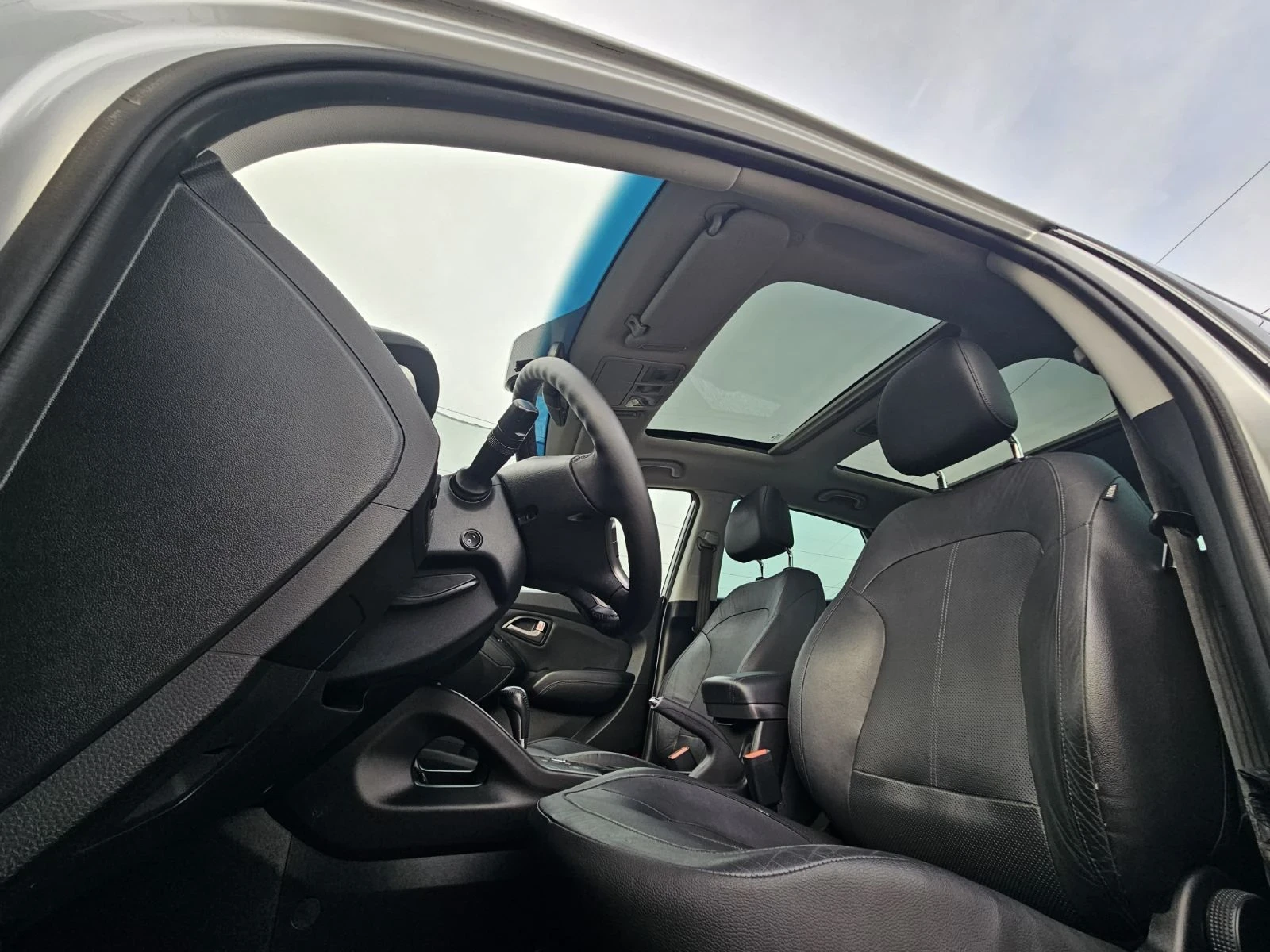 Hyundai IX35 2.0CRDI 4X4 184k.c. PREMIUM, снимка 8 - Автомобили и джипове - 56238460