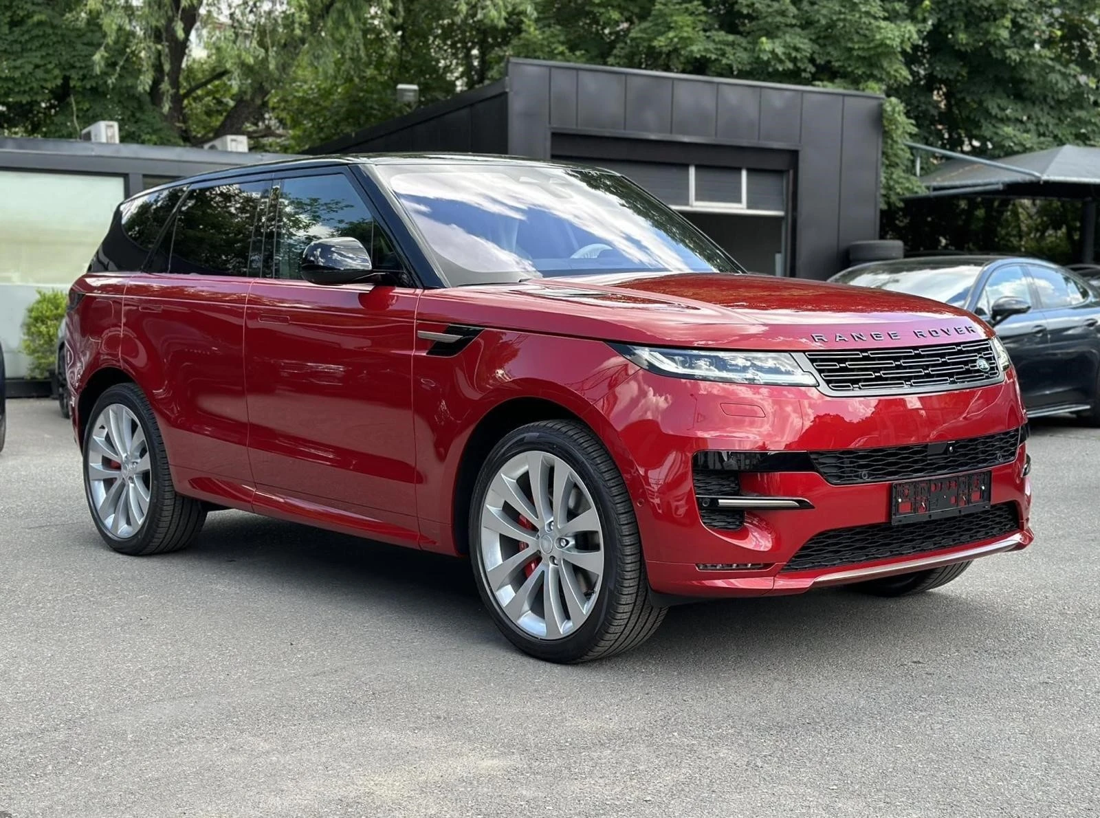 Land Rover Range Rover Sport First Edition