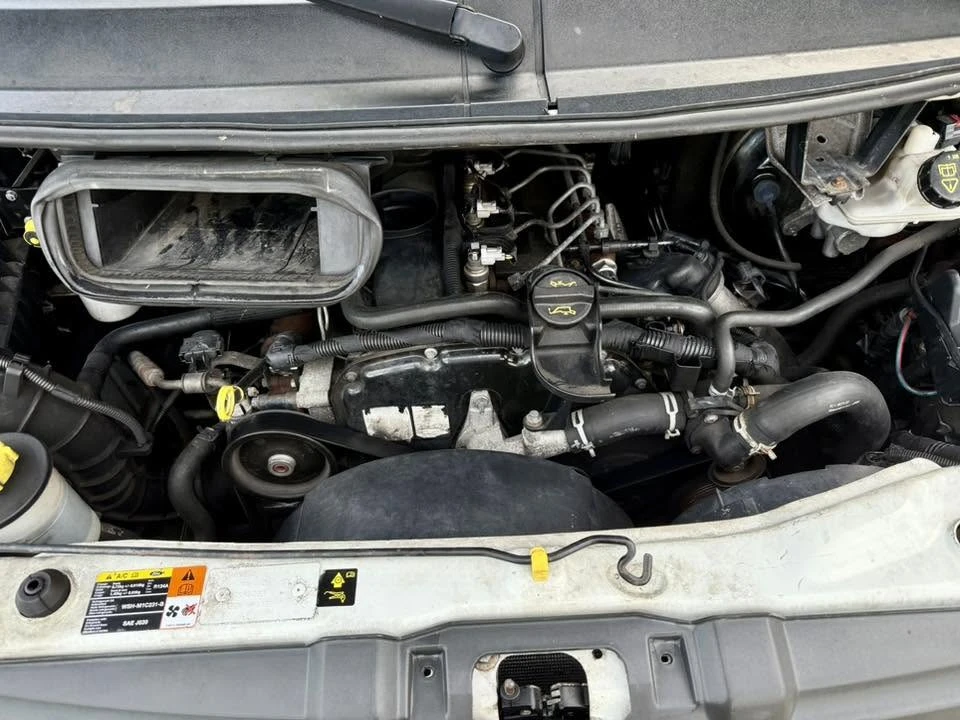 Ford Transit 2.4 ДВОЙНА ГУМА 106хил.км, снимка 13 - Бусове и автобуси - 55014882