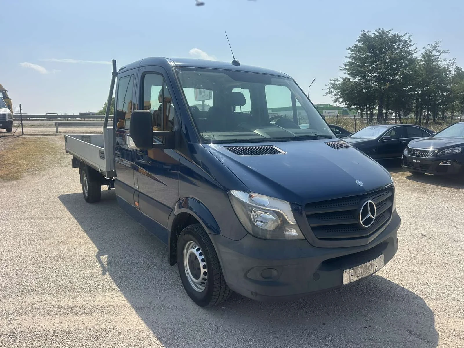 Mercedes-Benz Sprinter 319