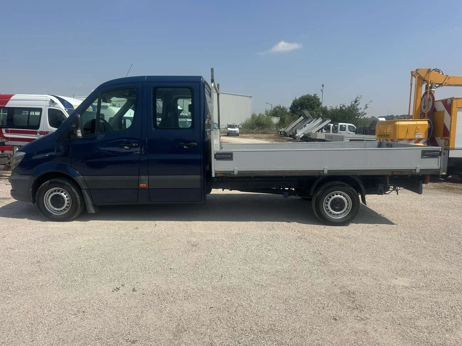 Mercedes-Benz Sprinter 319, снимка 3 - Бусове и автобуси - 55397424