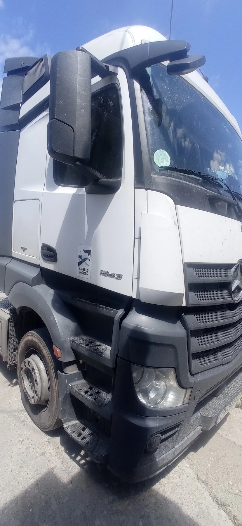 Mercedes-Benz Actros 1843