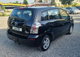 Toyota Corolla verso 1.8 VVT-i Пълна сервизна история!, снимка 5