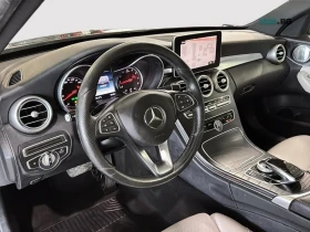 Mercedes-Benz C 300 4MATIC/AMG-LINE/DRIVE-ASSISTS/SUNROOF, снимка 9