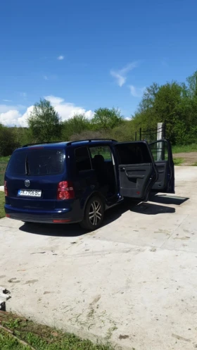 VW Touran 2.0 tdi | Mobile.bg    2