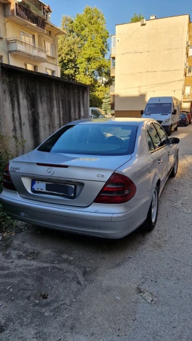 Обява за продажба на Mercedes-Benz E 220 CDI ~6 500 лв. - изображение 1