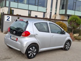 Toyota Aygo 1.0VVT-I* (68кс)* * AВТОМАТИК* * НОВ ВНОС* * , снимка 7
