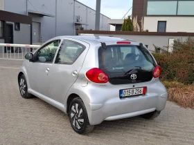 Toyota Aygo 1.0VVT-I* (68кс)* * AВТОМАТИК* * НОВ ВНОС* * , снимка 13