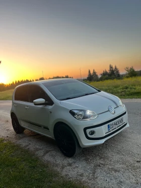 VW Up - 4800 € / 9387.98 лв. - 83995702 4