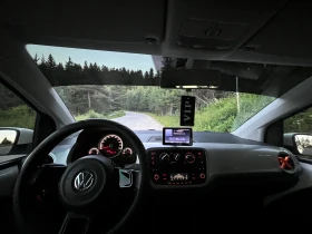 VW Up - 4800 € / 9387.98 лв. - 83995702 13